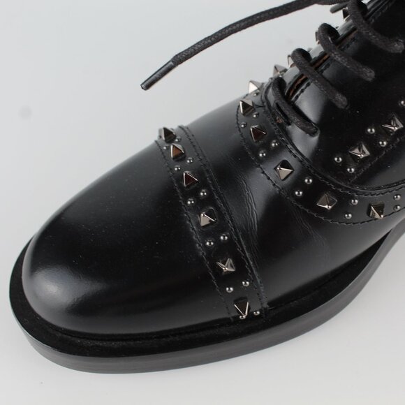 Valentino Garavani Gentleglam Studded Wingtip Oxford (Women) - Picture 15 of 16